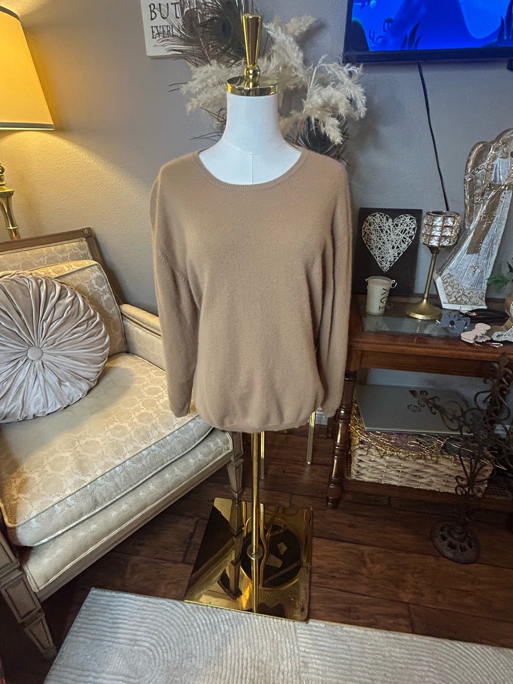 💯 Vintage Cashmere Scoop Neck Lightweight Sweater in Camel
